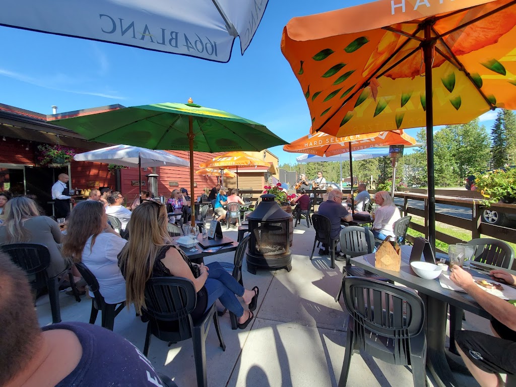 Rockies Tavern & Grill | 7 Balsam Ave #404, Bragg Creek, AB T0L 0K0, Canada | Phone: (403) 949-2859