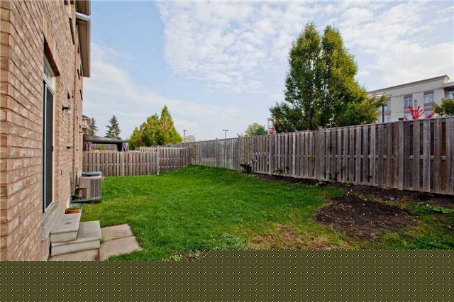GARY SINGH,Real Estate Broker | 735 Don Mills Rd #1004, North York, ON M3C 1T1, Canada | Phone: (416) 333-6935