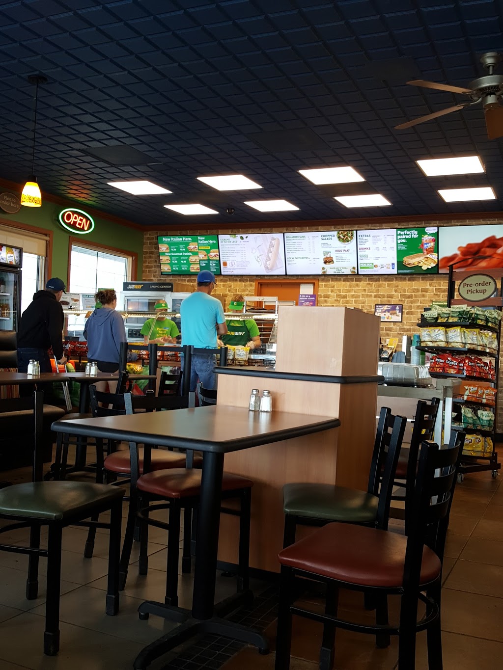 Subway | Jct Hwys 2 &, 41, Wakaw, SK S0K 4P0, Canada | Phone: (306) 233-5554
