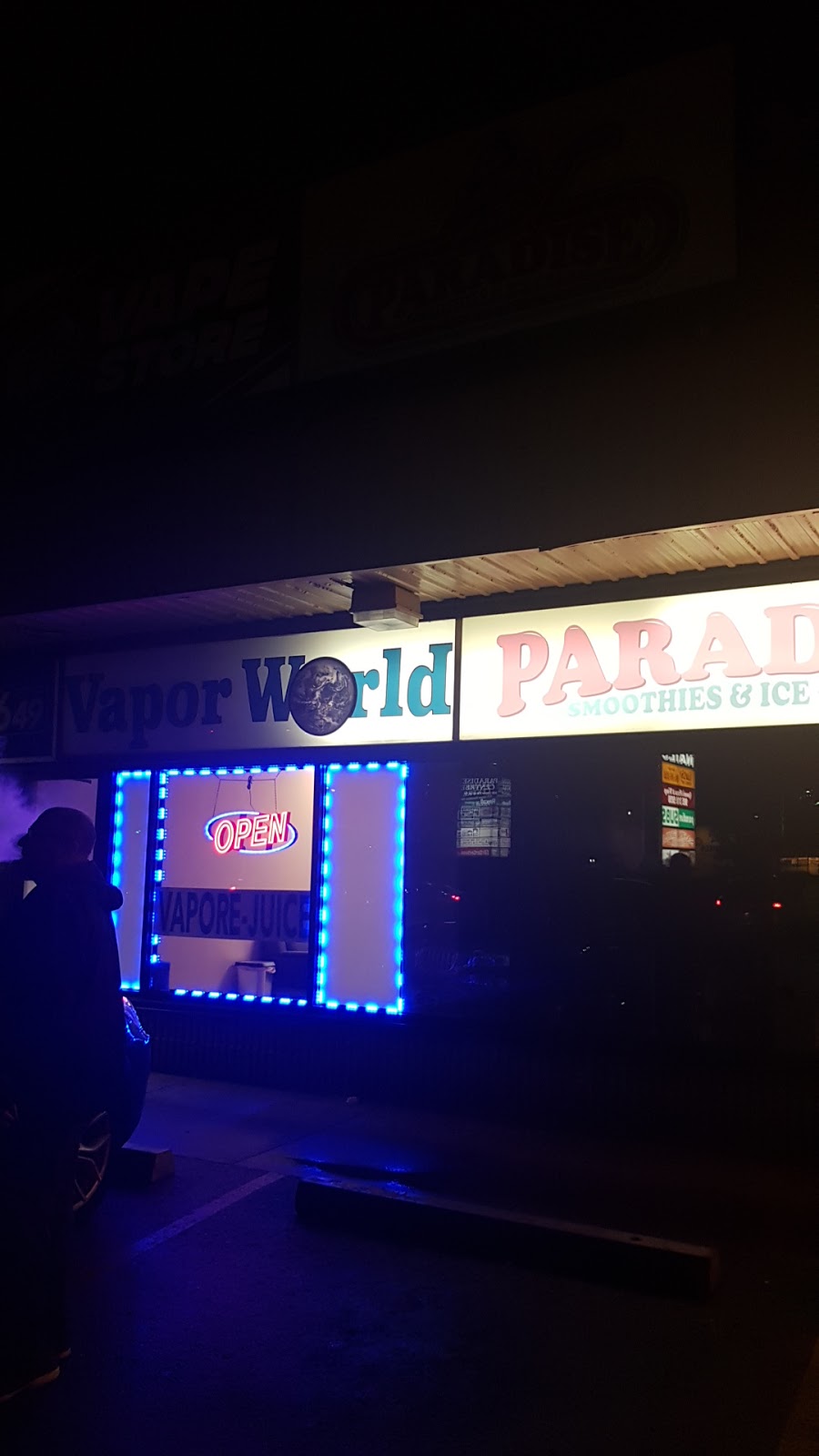 Vapor World | 919 Upper Paradise Rd, Hamilton, ON L9B 2M9, Canada | Phone: (905) 575-6884