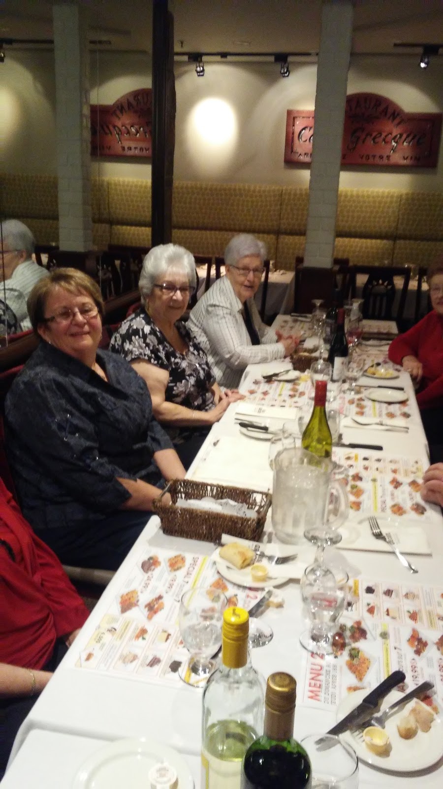 Restaurant Casa Grècque | 690 Rue de Montbrun, Boucherville, QC J4B 8H2, Canada | Phone: (450) 449-2249