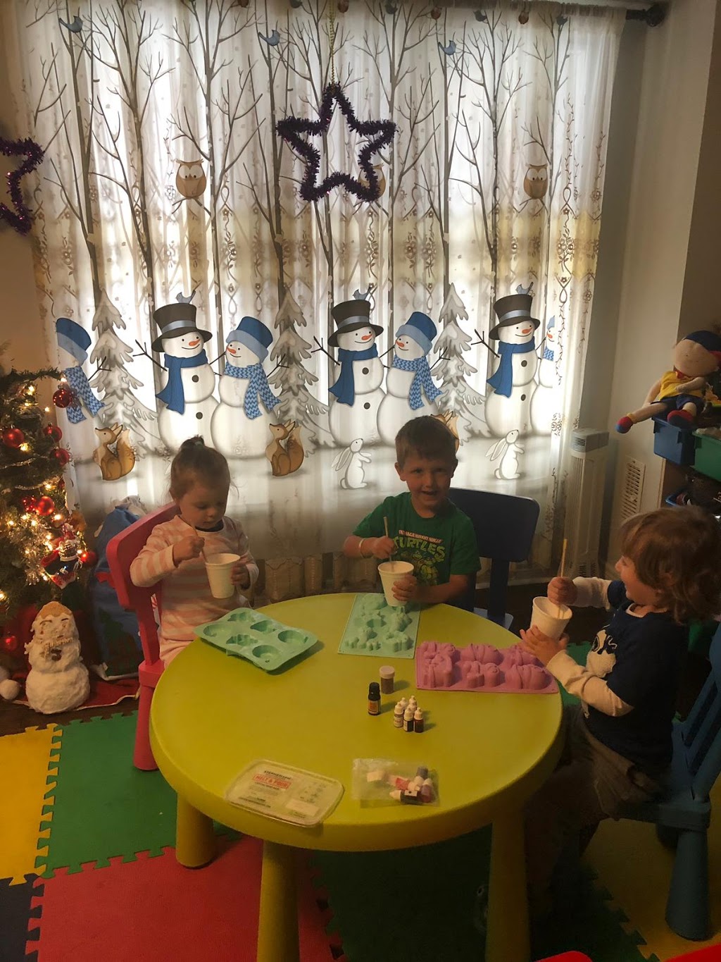 Better Than Home Daycare Agency | 922 Joe Persechini Dr, Newmarket, ON L3X 2Y8, Canada | Phone: (416) 831-1217