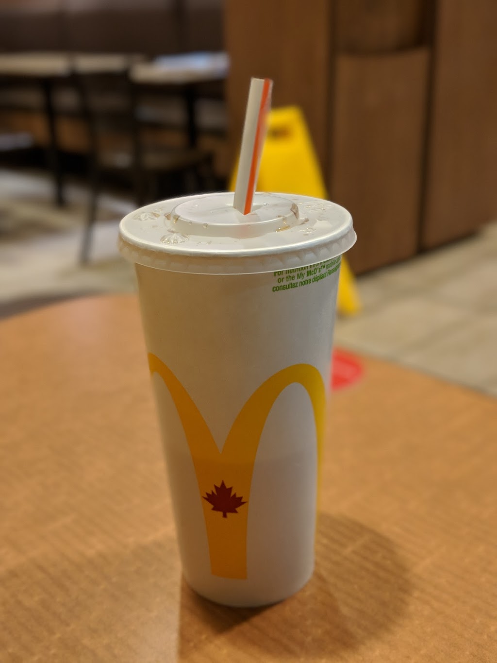 McDonalds | 446 Bayfield St, Barrie, ON L4M 5A2, Canada | Phone: (705) 726-2123