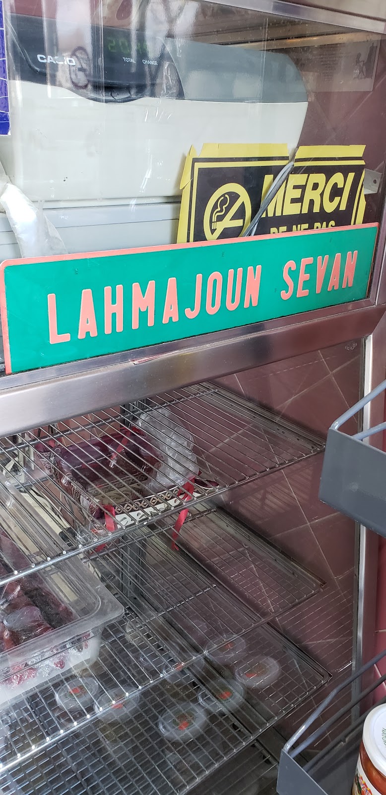 Lahmajoun Sevan | 3426 Bd Cartier O, Laval, QC H7V 1K2, Canada | Phone: (450) 686-0542