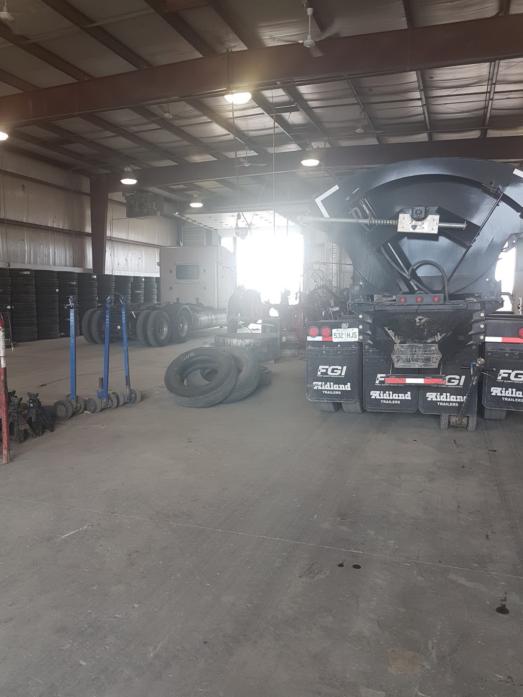 Quality Tire Service | 120 McDonald St, Regina, SK S4N 5W3, Canada | Phone: (306) 721-0113