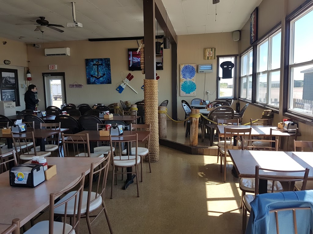 Quai Aboiteau Wharf Restaurant and Bar | 77 Chemin du Quai, Cap-Pelé, NB E4N 1S5, Canada | Phone: (506) 577-2990