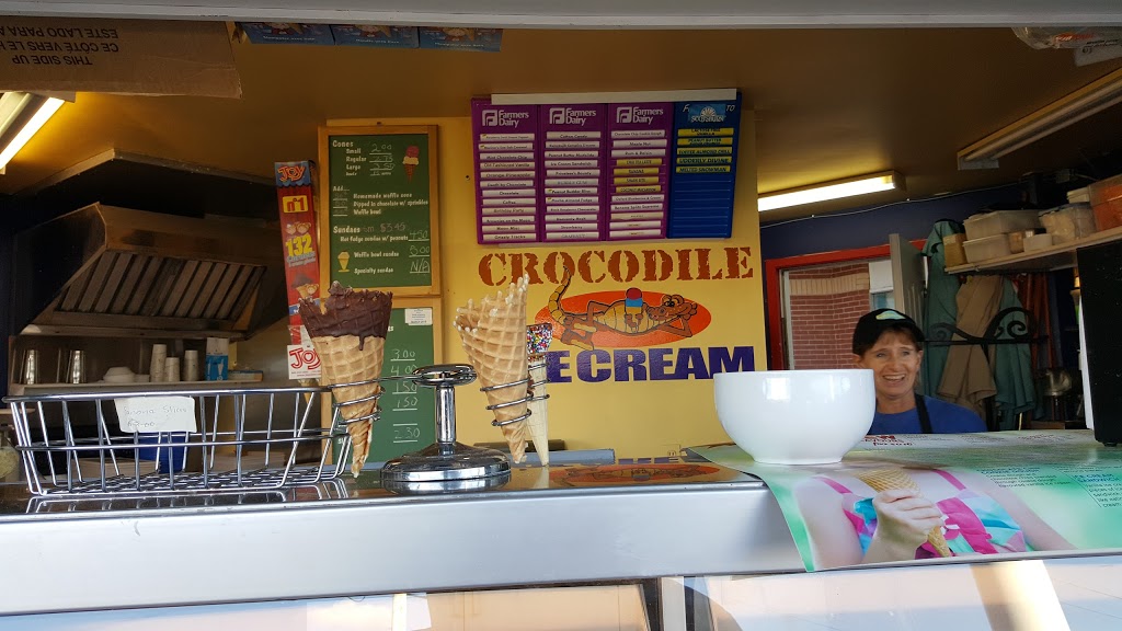 Crocodile Ice Cream | 10 Cumberland Dr, Dartmouth, NS B2V 2C7, Canada | Phone: (902) 817-0466