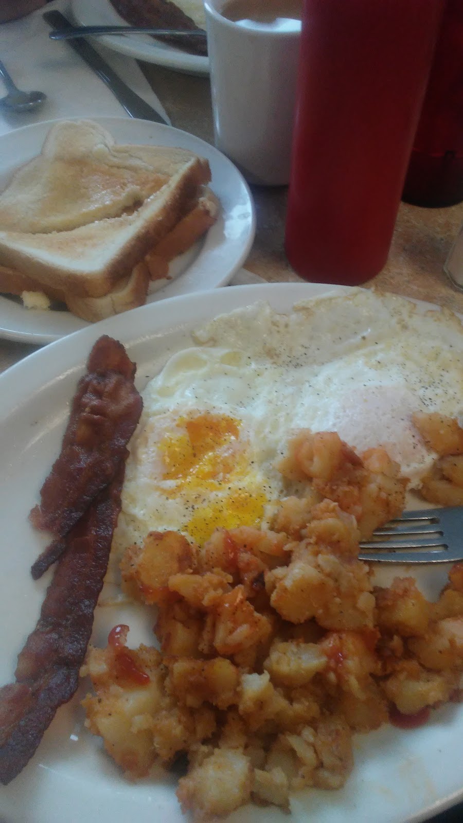 Apollo Family Restaurant | 423 Hopkins St, Buffalo, NY 14220, USA | Phone: (716) 825-9087