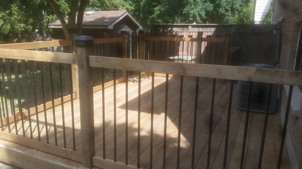 Wrobel Landscaping | 3425 Roe St, London, ON N6L 1R2, Canada | Phone: (226) 448-5449