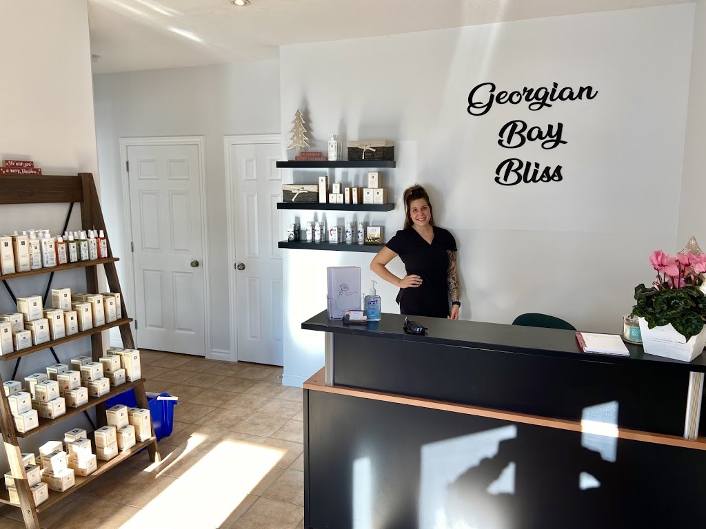 Georgian Bay Bliss | 66 Bowes St, Parry Sound, ON P2A 2L3, Canada | Phone: (705) 771-9003