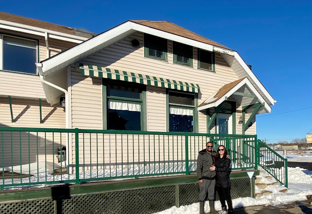 The Old Bank Cafe | 5002 50 Ave, Millet, AB T0C 1Z0, Canada | Phone: (403) 963-2233