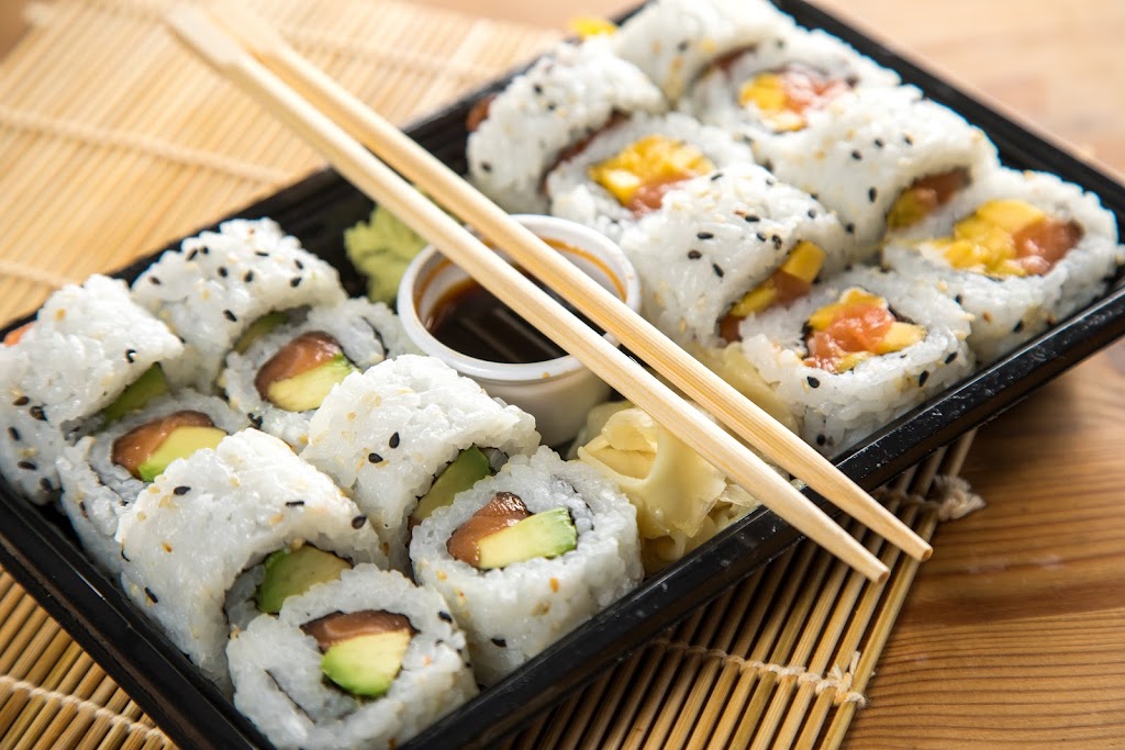 Chez Meiko St-Lin | 469 Rue Saint-Isidore, Saint-Lin - Laurentides, QC J5M 0M3, Canada | Phone: (450) 439-3737