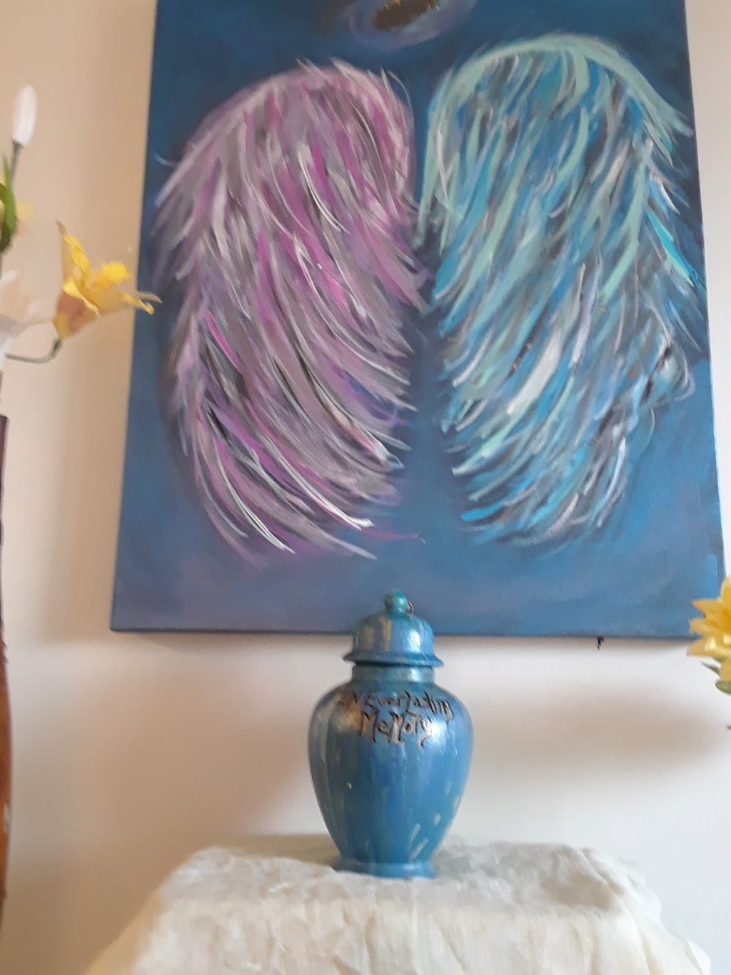 uniquely your Urns | 3711 Whitelaw Ln NW #413, Edmonton, AB T6W 2C3, Canada | Phone: (780) 249-8802