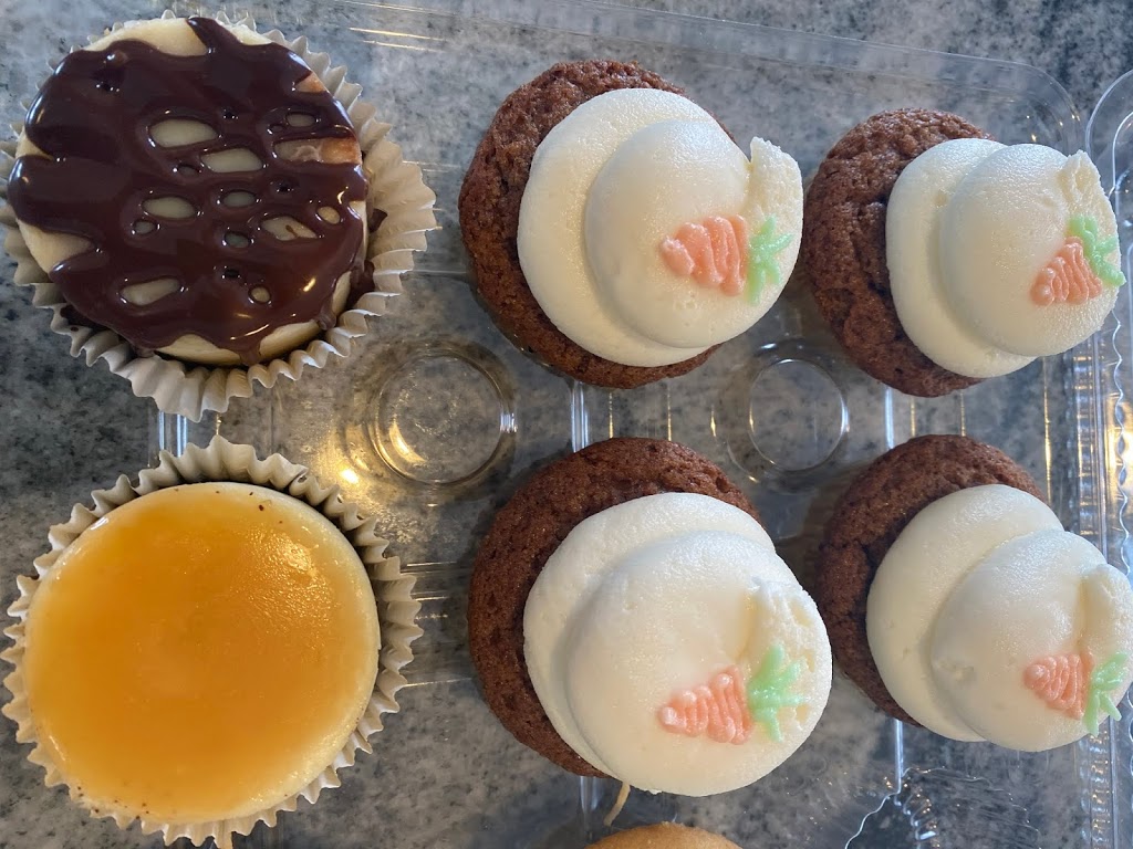 J. Crawford Fine Desserts | 1600 Kerns Rd Unit 4, Burlington, ON L7P 3G9, Canada | Phone: (289) 635-8020