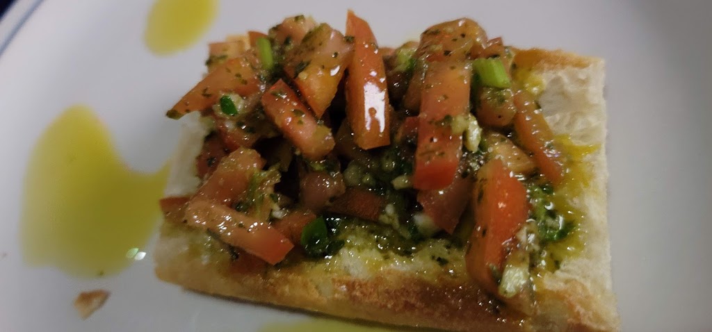 1118 Bistro Bar & Grill | 1118 Centre St, Thornhill, ON L4J 7R9, Canada | Phone: (905) 889-4141