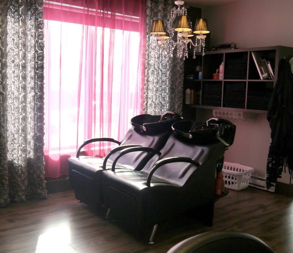 Centre De Beaute Les Copines | 243 4e Rue, Thetford Mines, QC G6G 5A3, Canada | Phone: (418) 338-1474