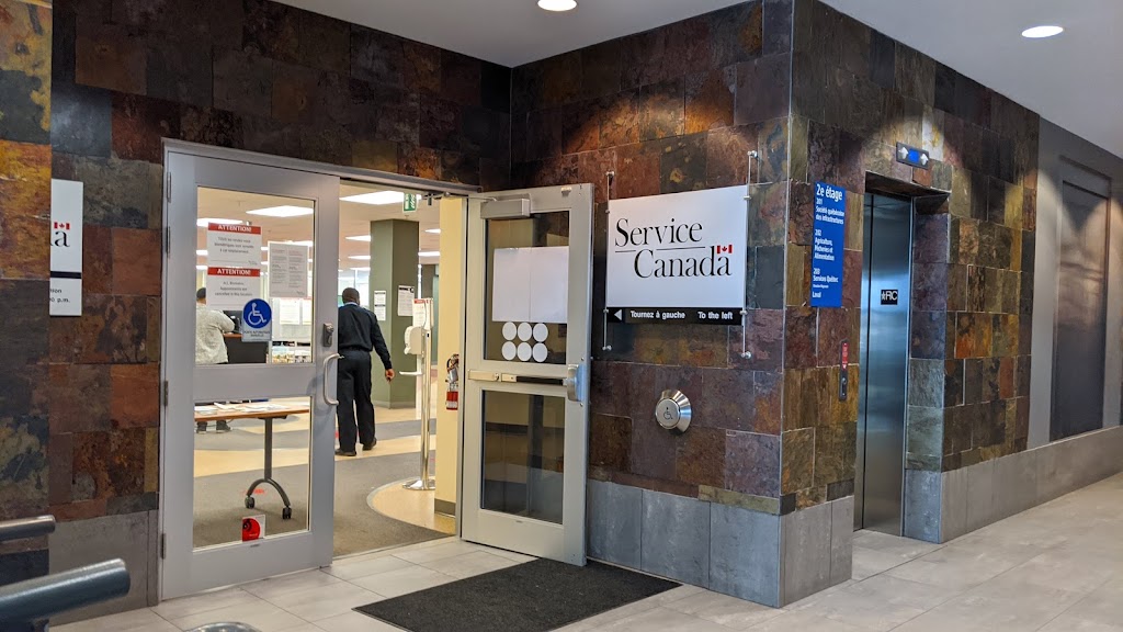 Service Canada Centre | 1041 Boulevard des Laurentides, Laval, QC H7G 2W2, Canada | Phone: (800) 622-6232