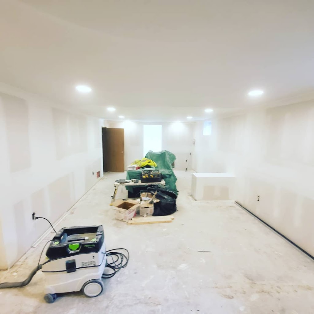 Chippers Taping & Construction | 264 Park Row S, Hamilton, ON L8K 2K5, Canada | Phone: (905) 978-2041