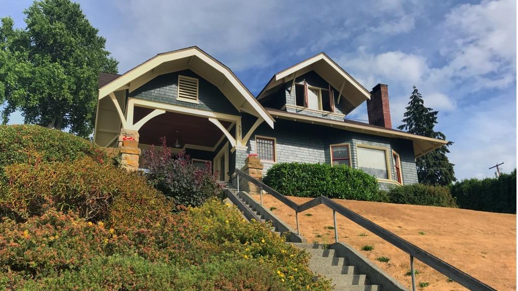 VIVID Painting Co | 2417 D St, Bellingham, WA 98225, USA | Phone: (360) 531-0968