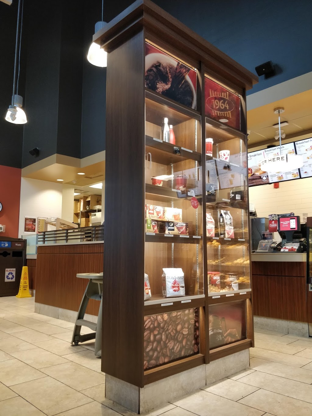 Tim Hortons | 12925 115 Ave, Surrey, BC V3R 0E2, Canada | Phone: (604) 589-8354