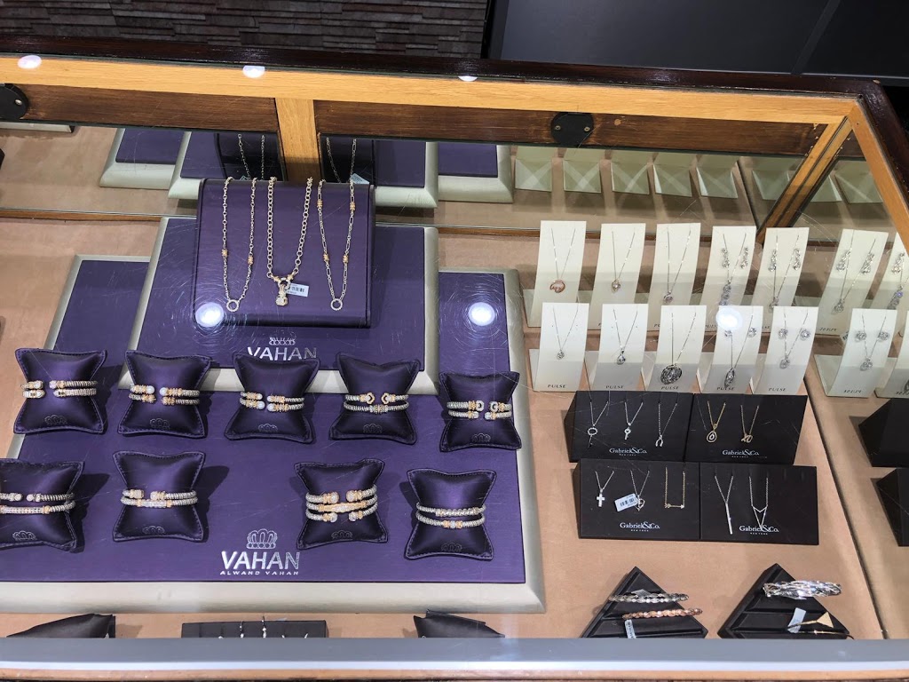 Precision Jewellers | 2755 Howard Ave, Windsor, ON N8X 3X7, Canada | Phone: (519) 253-6084