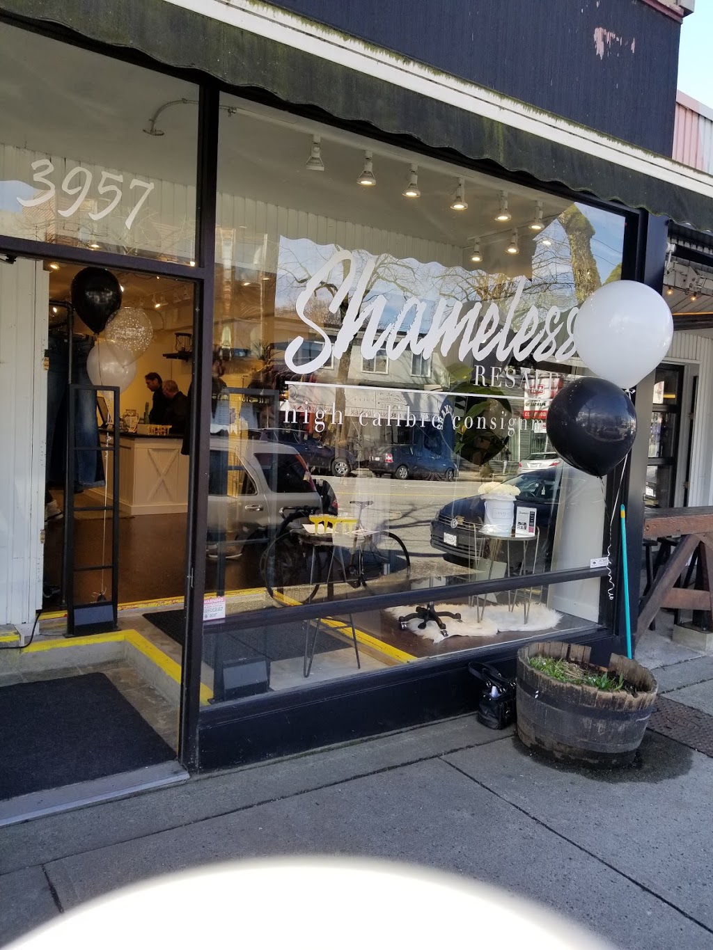 Shameless Resale | 3957 Main St, Vancouver, BC V5V 3P3, Canada | Phone: (604) 428-1792