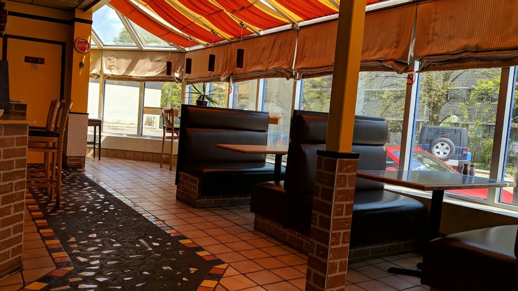 Friendly Greek | 646 King St E, Oshawa, ON L1H 1G5, Canada | Phone: (905) 404-2876