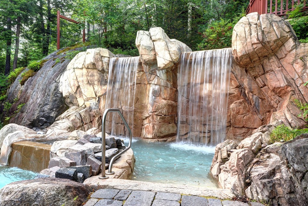 Les Eaux 225-1 by Escapades Tremblant | 1-225 Chemin des Quatre-Sommets, Mont-Tremblant, QC J8E 1C6, Canada | Phone: (877) 352-6626