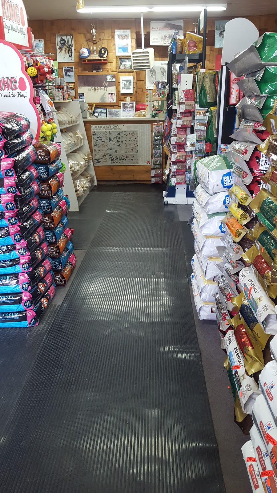 Boissonneault R Centre Nutrition Animale | 1649 Avenue Lapierre, Québec, QC G3E 1K9, Canada | Phone: (418) 842-2788