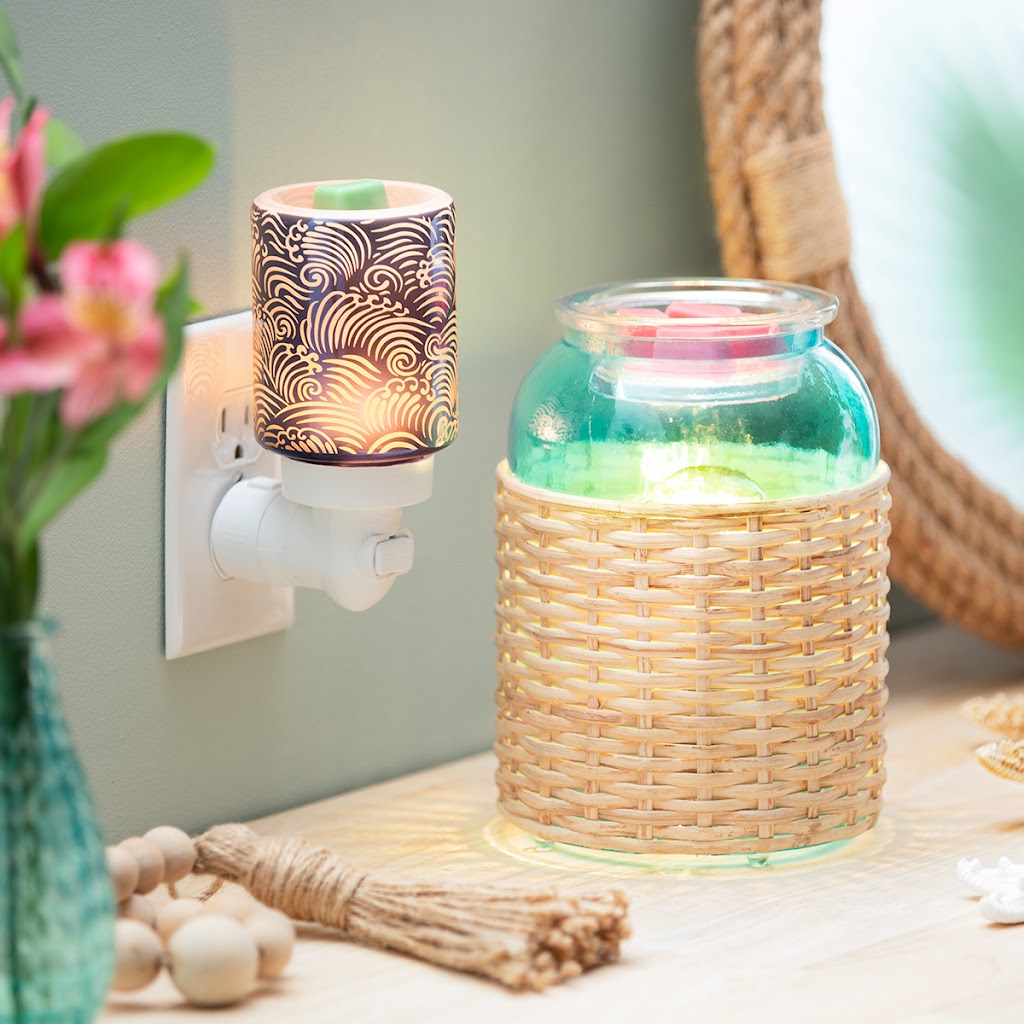Maritime Scents | 329 Savoy Ave, Lucasville, NS B4B 0W3, Canada | Phone: (902) 694-8950