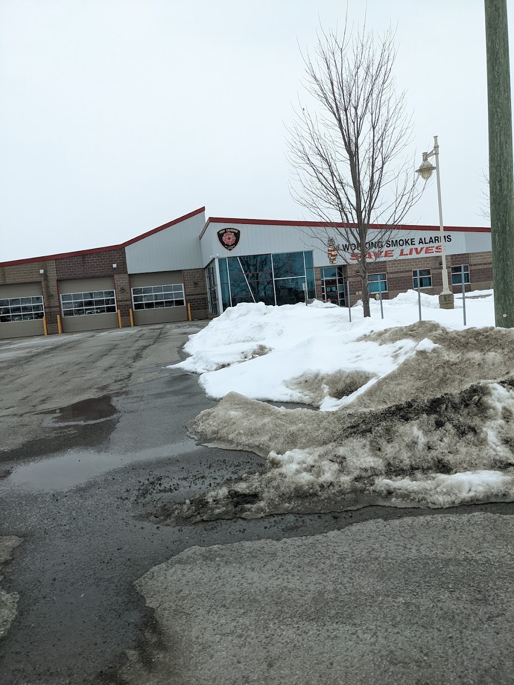Port Colborne Fire and Emergency Services | 3 Killaly Street West, Port Colborne, ON L3K 6H1, Canada | Phone: (905) 834-4512
