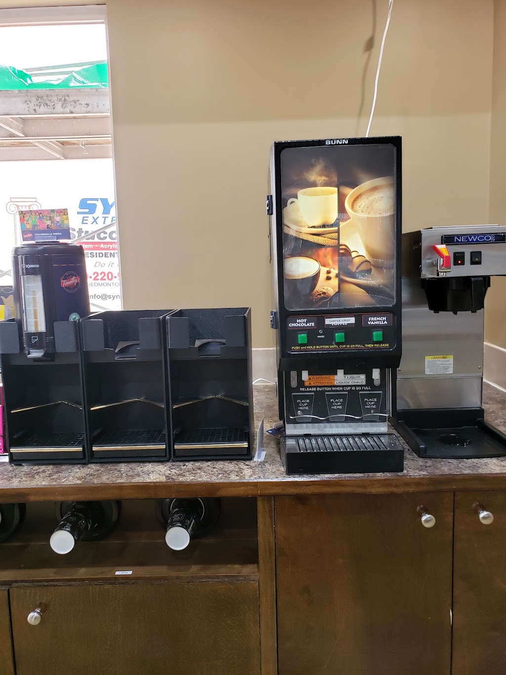 Easy convenience store | 524 Laura Ave, Alberta T4E 0A5, Canada | Phone: (403) 406-3280