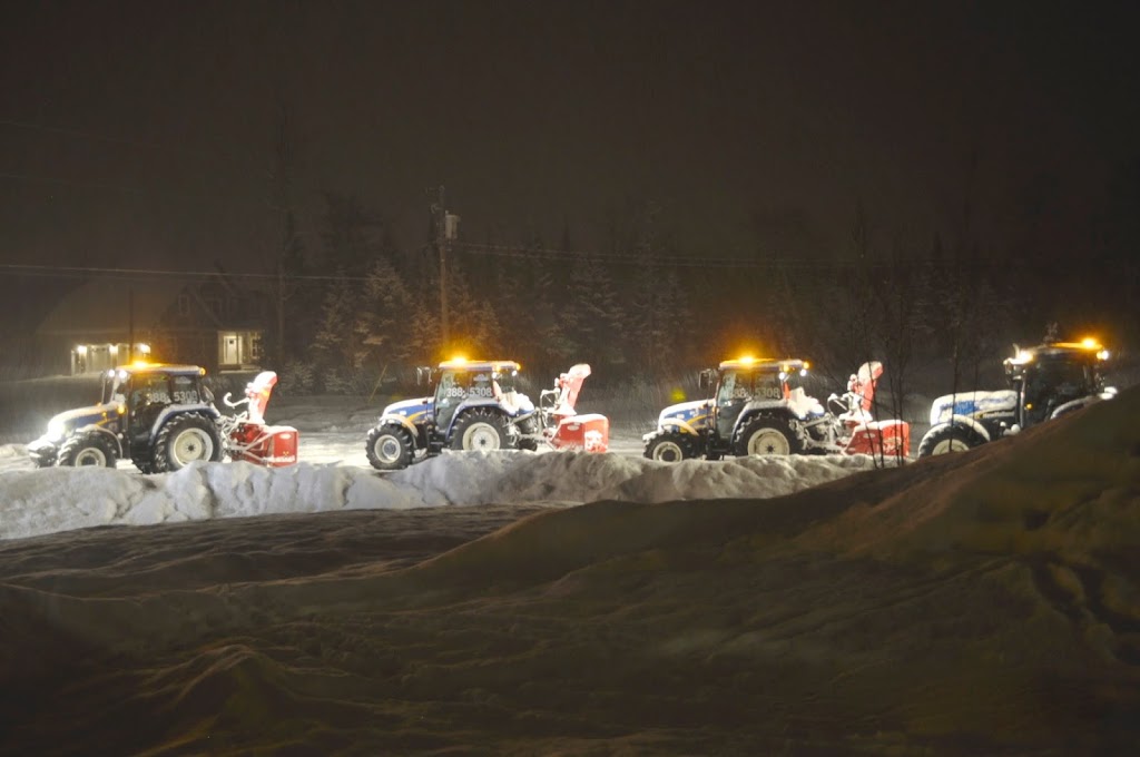 Snow management services Choreguys heavy duty A/C glassguys | 10 Old Berry Mills Rd, Berry Mills, NB E1G 3W4, Canada | Phone: (506) 388-5308