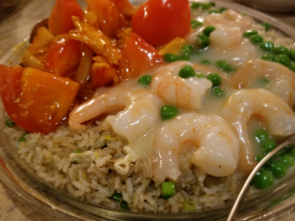 Purple Garden Chinese Restaurant | 1551 Cedar Hill Cross Rd, Victoria, BC V8P 2P2, Canada | Phone: (250) 477-8820