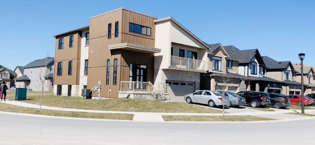 SAIFs HOUSE | 1966 Cedarpark Dr, London, ON N5X 0J1, Canada | Phone: (519) 902-8592