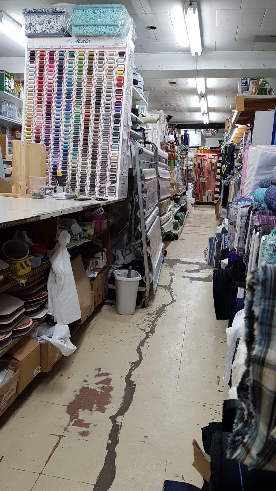 Wallenstein General Store | 7278 Line 86, Wallenstein, ON N0B 2S0, Canada | Phone: (519) 669-2231