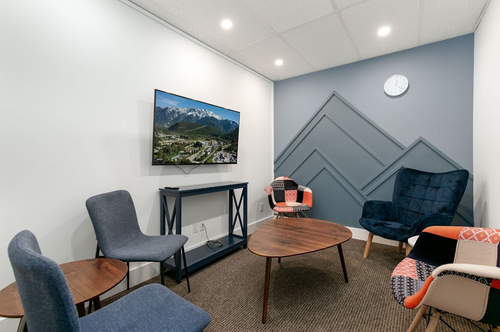 Out of the House Coworking | 7432 Prospect St Unit D, Pemberton, BC V0N 2L0, Canada | Phone: (778) 863-7025