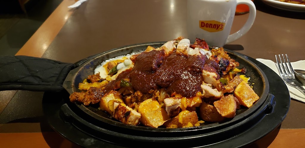 Dennys | 421 Mayor Magrath Dr S, Lethbridge, AB T1J 3L3, Canada | Phone: (403) 381-9090