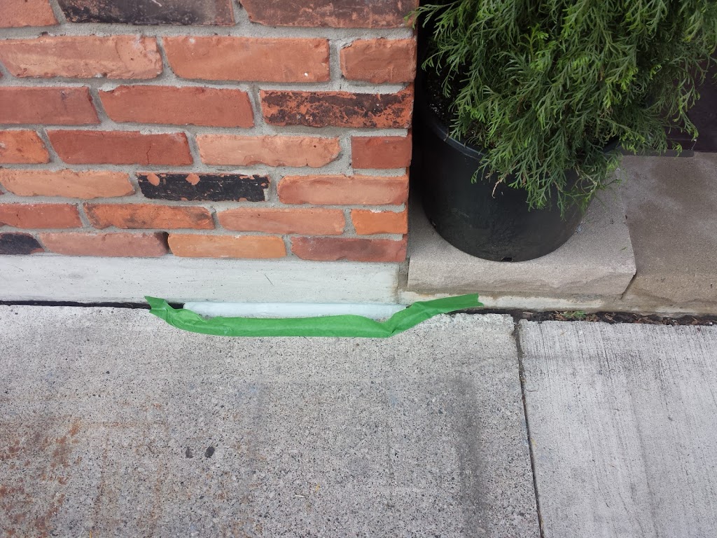caulk it up | P.O. Box 490, Ruthven, ON N0P 2G0, Canada | Phone: (519) 903-4992