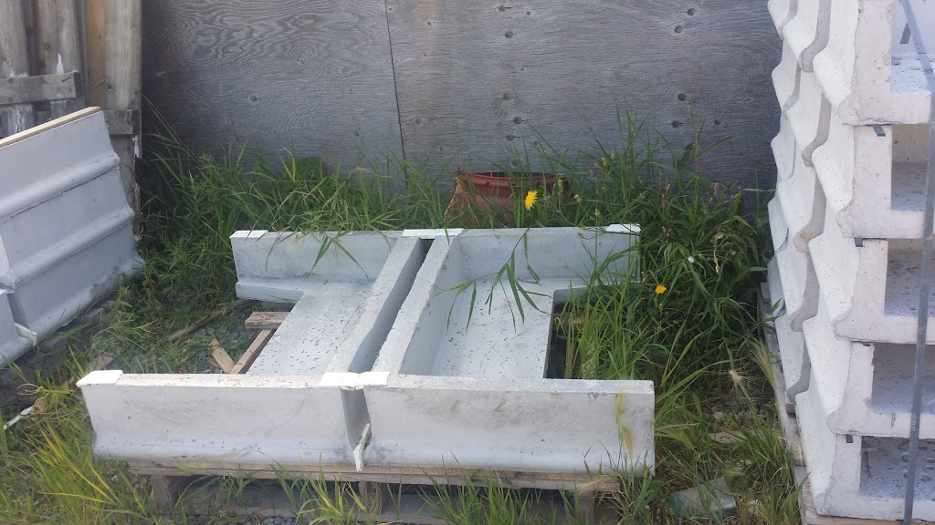 Vaughan Garden Centre Ltd / My Disposal Bins | 8955 Weston Rd, Woodbridge, ON L4L 1A6, Canada | Phone: (905) 850-9855