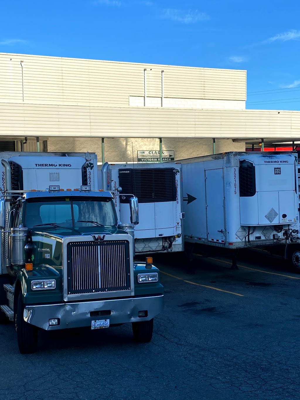 Clark Freightways | 4254 Commerce Cir, Victoria, BC V8Z 4M2, Canada | Phone: (250) 658-0557