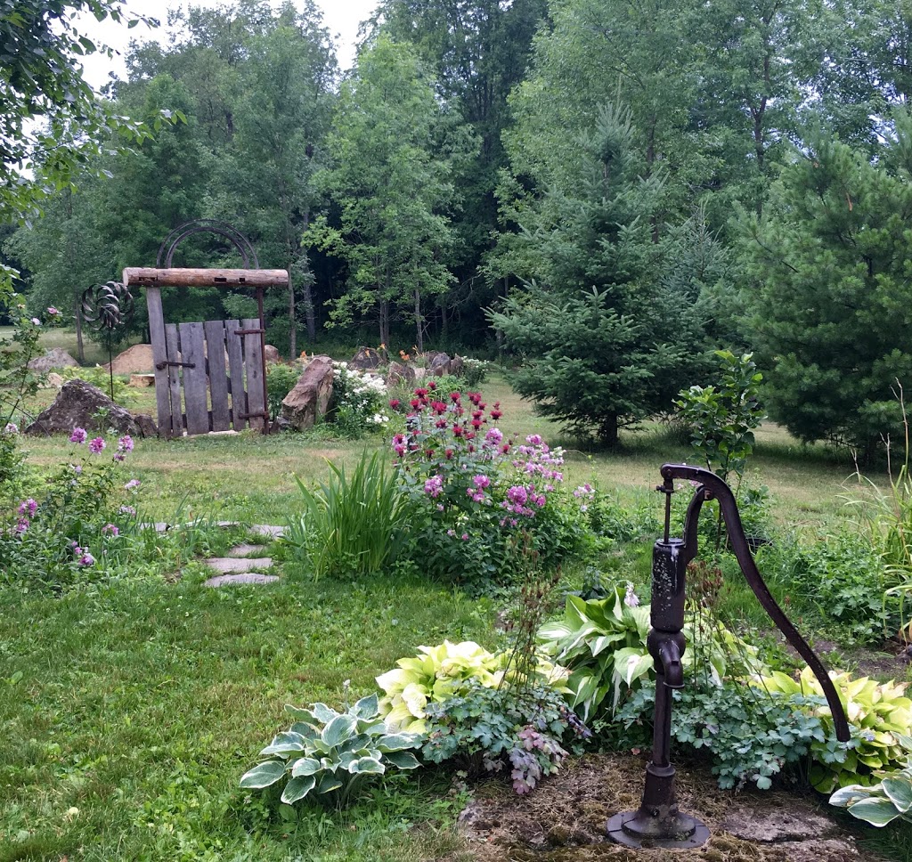 Pennys Lane Inc. | 801 Upper Scotch Line, Perth, ON K7H 3C5, Canada | Phone: (613) 276-7438