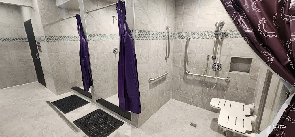 Planet Fitness | 2006 Mer-Bleue Rd, Orléans, ON K4A 0G2, Canada | Phone: (613) 696-8520