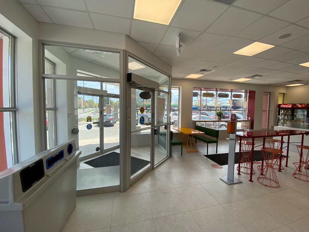 Feedery | 14846 Yonge St, Aurora, ON L4G 1N2, Canada | Phone: (905) 503-0636