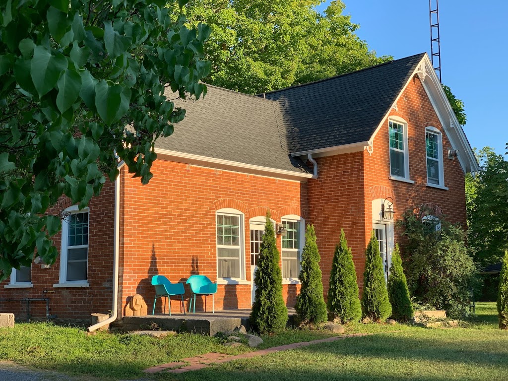 The Starboard Farmhouse | 1635 County Rd 12, Prince Edward, ON K0K 2T0, Canada | Phone: (416) 476-5181