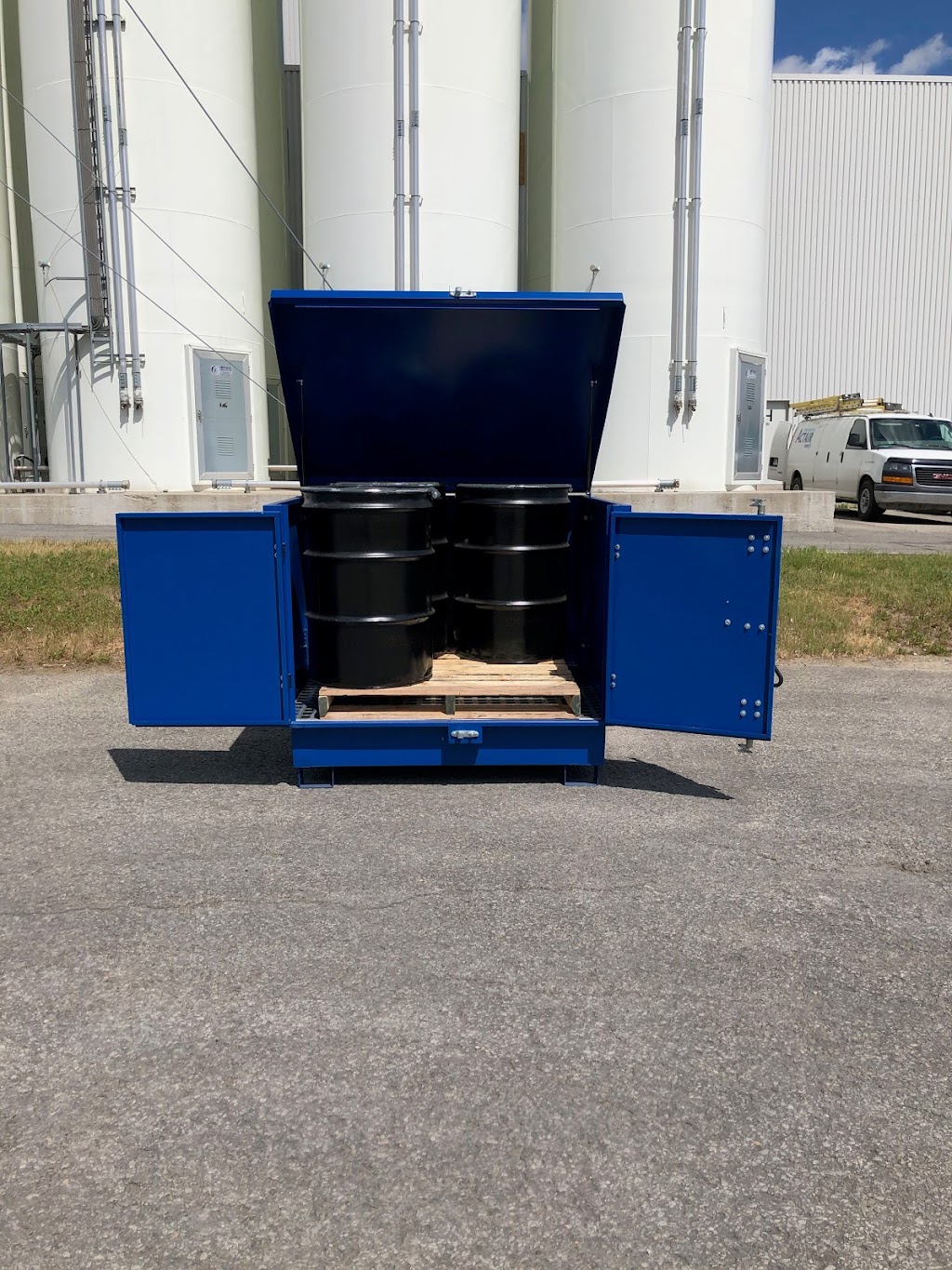 Quatrex Environnement Inc. | 2085 Bd des Entreprises, Terrebonne, QC J6Y 1W9, Canada | Phone: (450) 963-4747