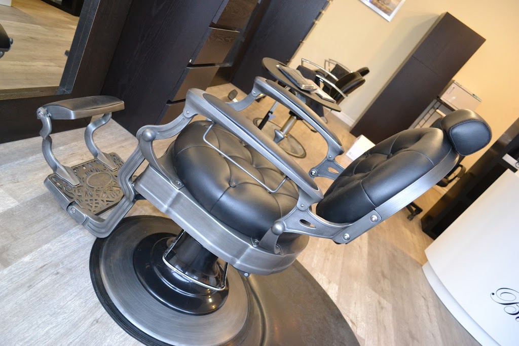 Kingston Barbershop | 143 Audrey Ave, Scarborough, ON M1N 2X9, Canada | Phone: (416) 792-1968