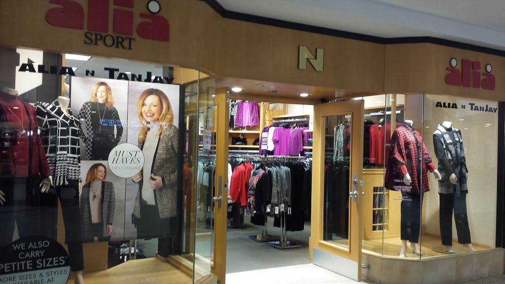 ALIA N Tan Jay - 276, 250 The East Mall, Etobicoke, ON M9B 4Y8, Canada