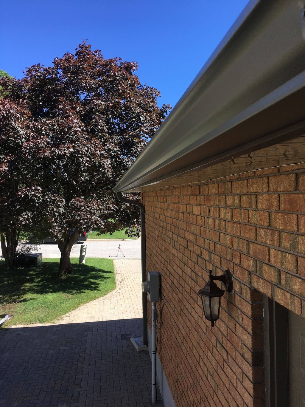 Bay Roofing and Exteriors Ltd. | 1855 Lasalle Blvd Rear Unit B, Sudbury, ON P3A 2A3, Canada | Phone: (705) 670-0123