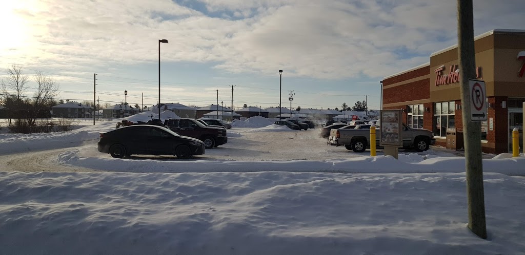 Marché St-Félix-de-Valois | 3100 -Chevrette, 3080 Rue Henri-L.-Chevrette, Saint-Félix-de-Valois, QC J0K 2M0, Canada | Phone: (514) 354-5920